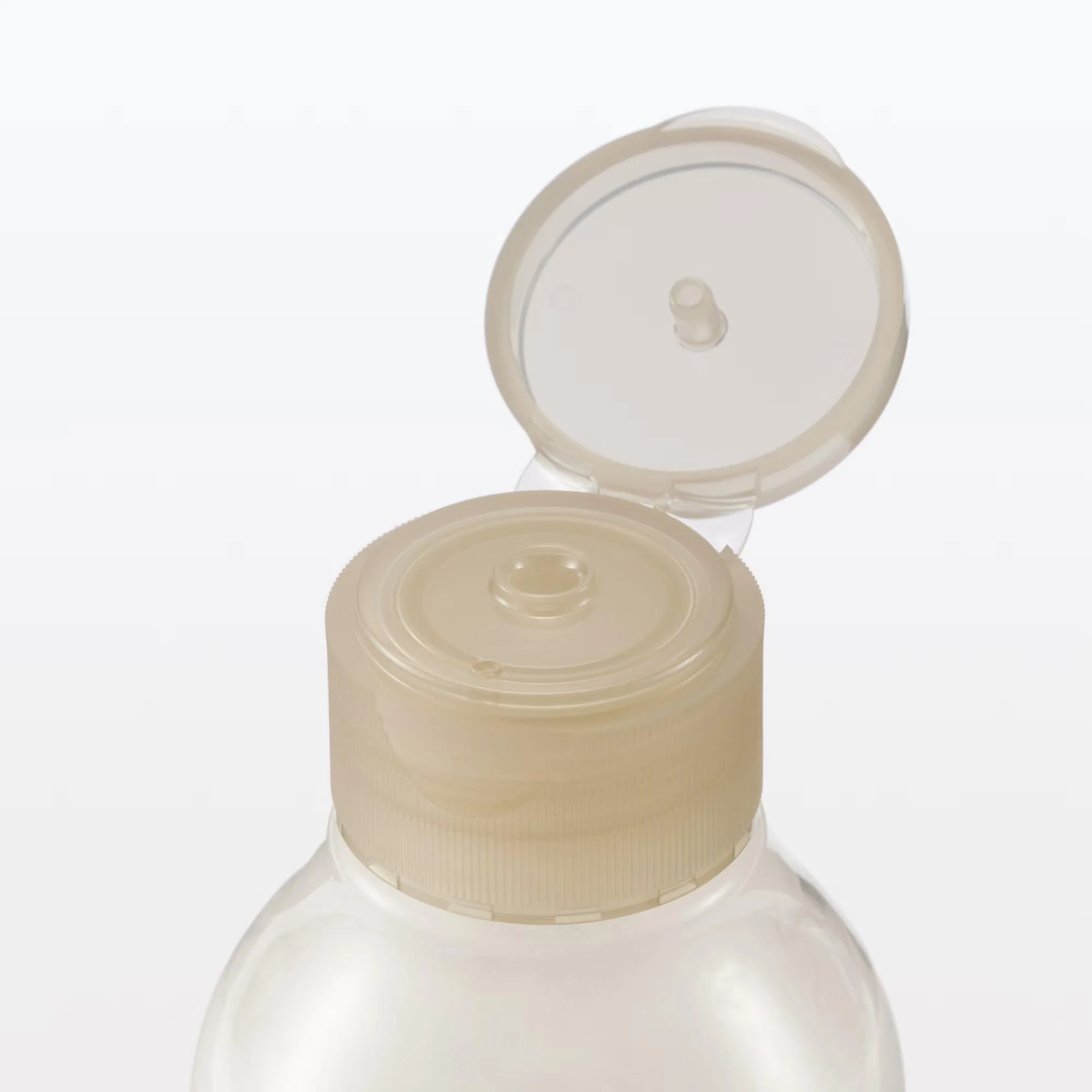 Muji Highly Moisturizing Emulsion Milky Lotion for Sensitive Skin 200ml - Image 3