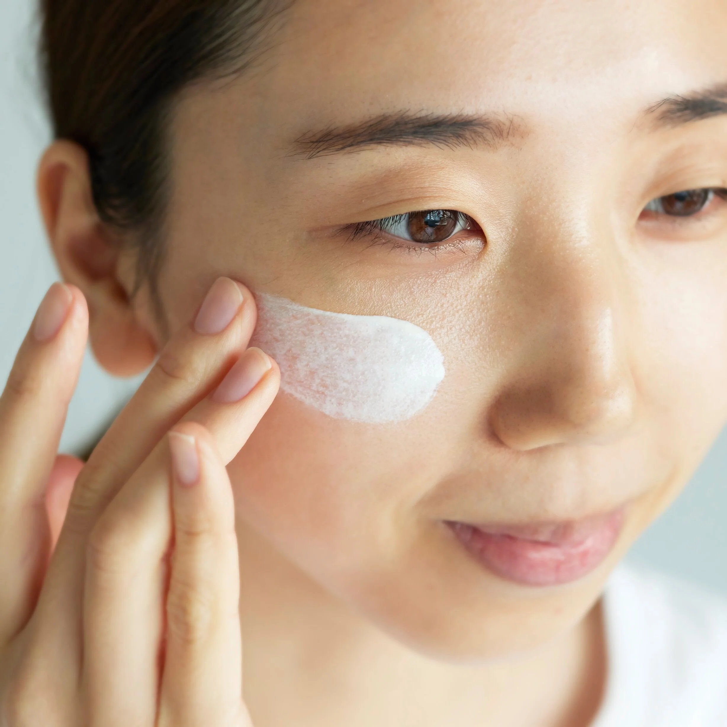 Naturaglacé Skin Balancing Makeup Base SPF31 25ml - Image 4