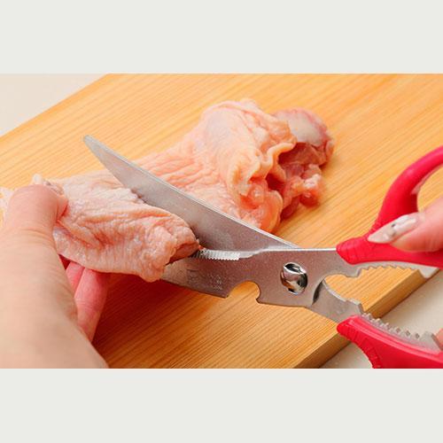 Nikken Multifunctional Serrated Kitchen Scissors Soft Grip Handle 100mm - Image 2