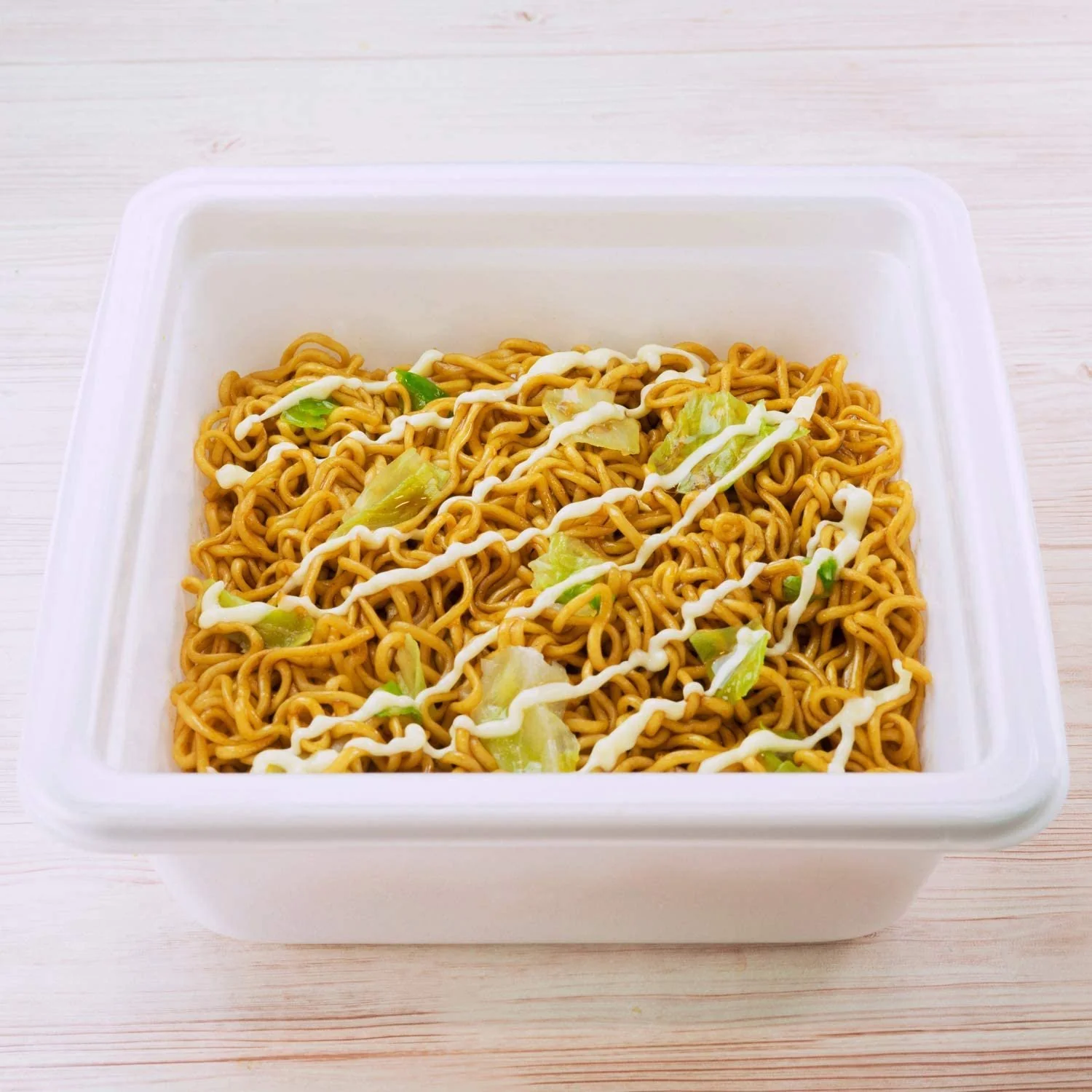 Nissin Dekauma Mayo Yakisoba Instant Noodles Big Serving (Pack of 3) - Image 2