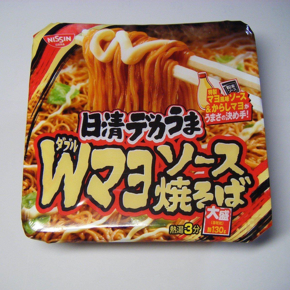 Nissin Dekauma Mayo Yakisoba Instant Noodles Big Serving (Pack of 3) - Image 3