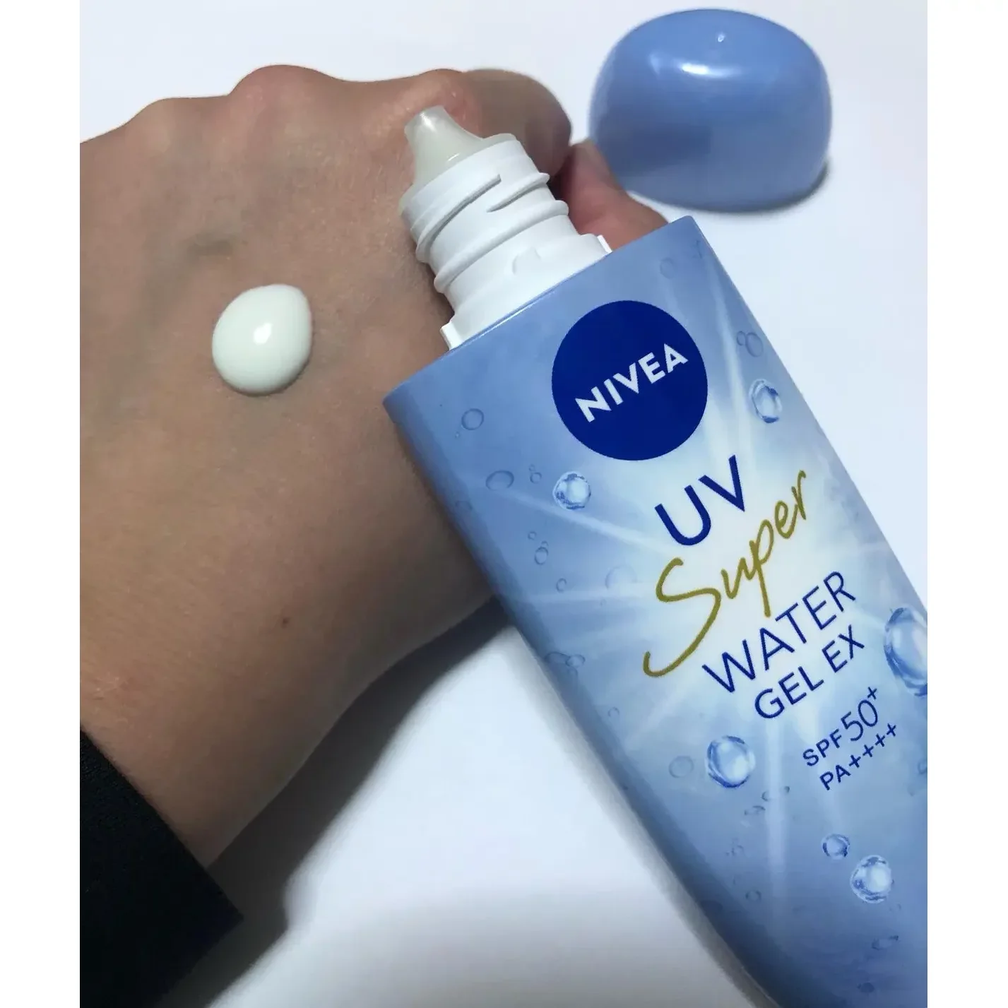 Nivea UV Super Water Gel Ex Waterproof Sunscreen SPF 50+ 80g - Image 5