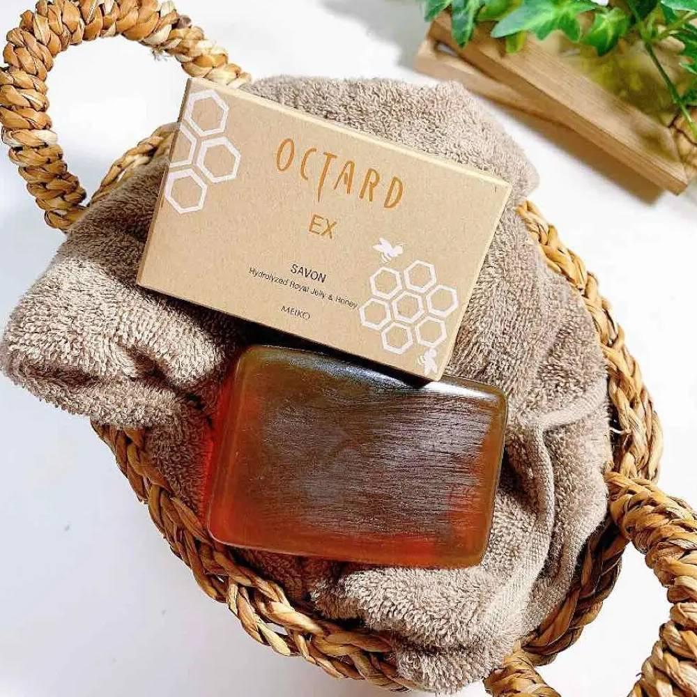 Octard EX Savon Royal Jelly Moisturizing Honey Beauty Soap Bar 120g - Image 4