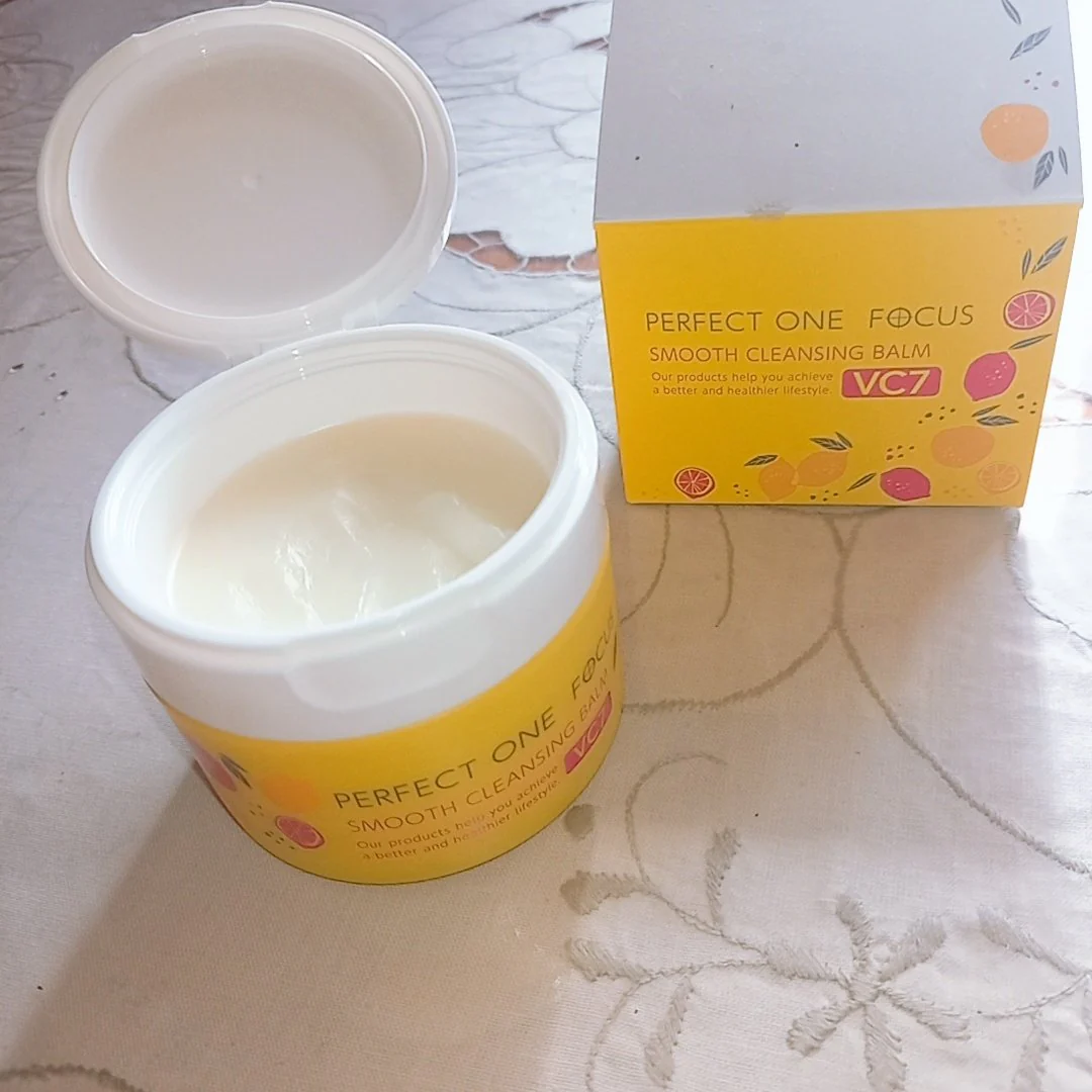 Perfect One Focus Smooth Cleansing Balm For Blackheads & Clogged Pores 75g - Image 2