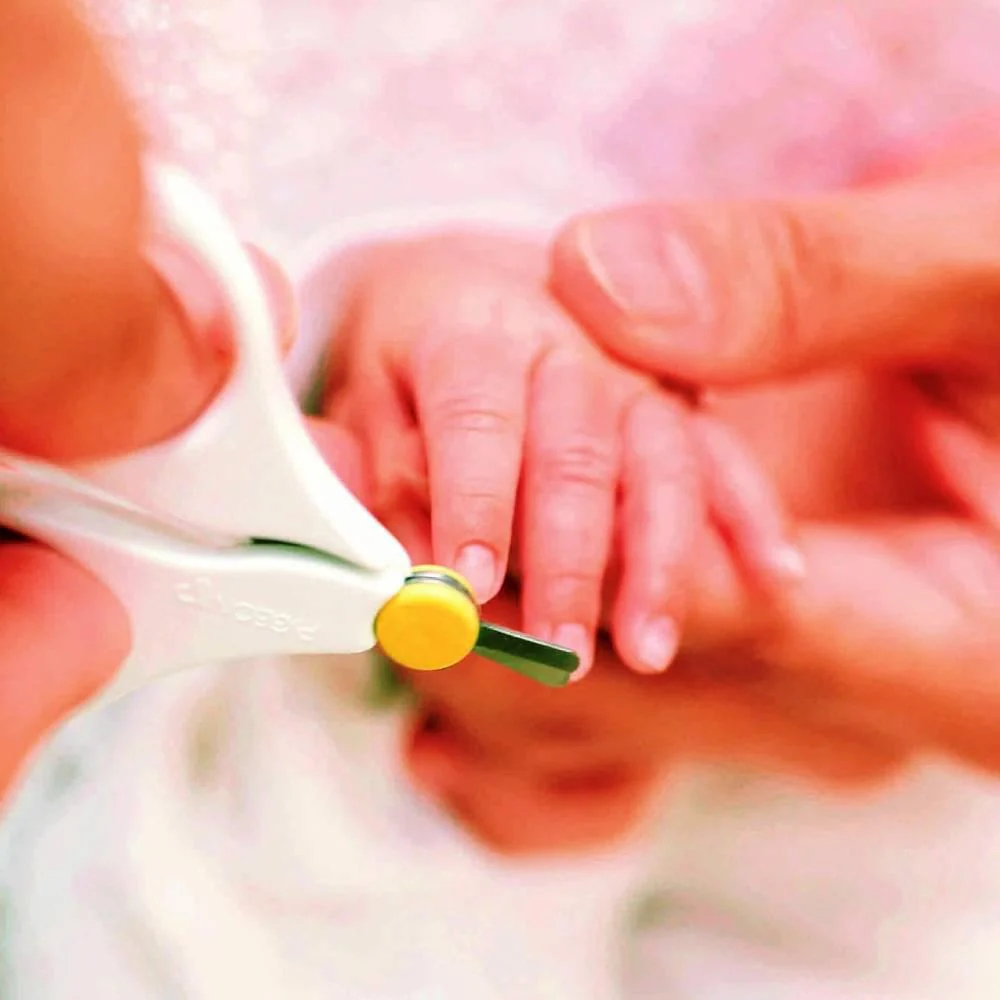 Pigeon Newborn Safety Nail Scissors Clippers 0+ Months - Image 2