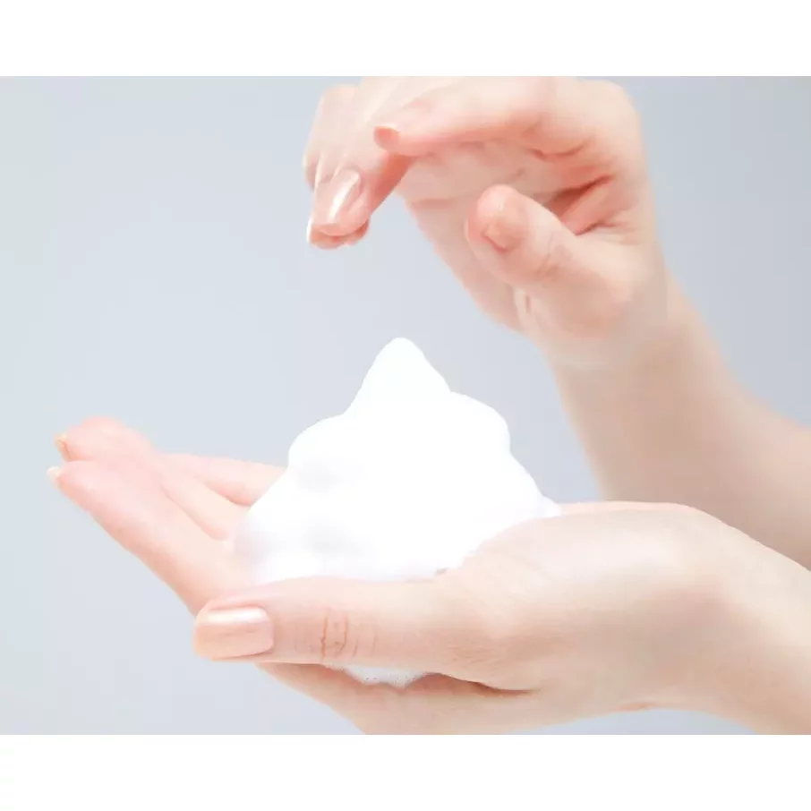 Reihaku Hatomugi Face Wash The W Cleansing Foam 130g - Image 2