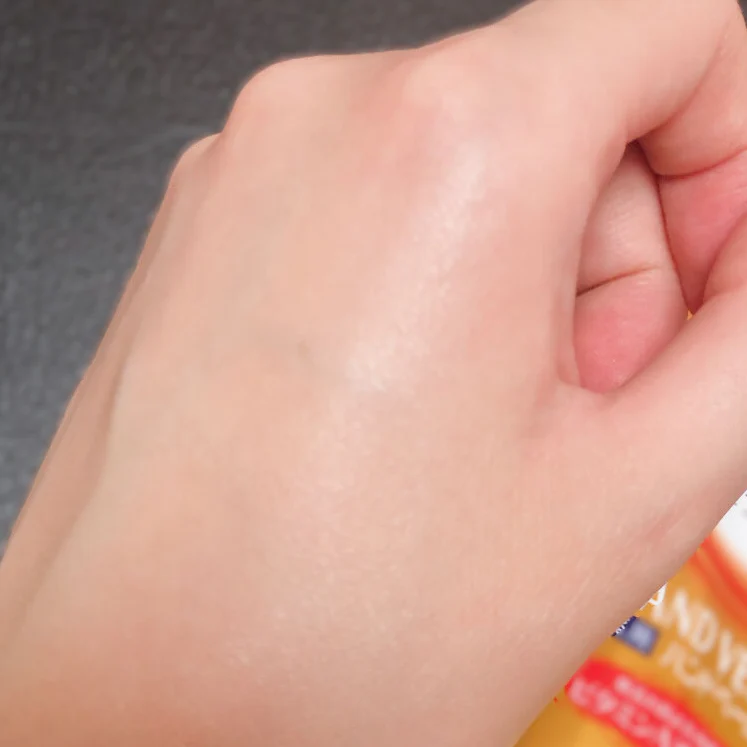 Mentholatum Hand Veil Barrier Cream For Rough Skin 70g - Image 3