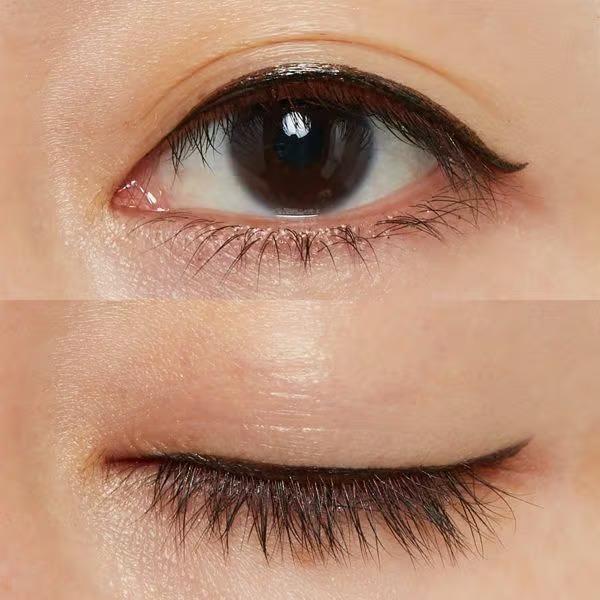 Rose of Versailles Lady Oscar Liquid Eyeliner Jet Black - Image 3