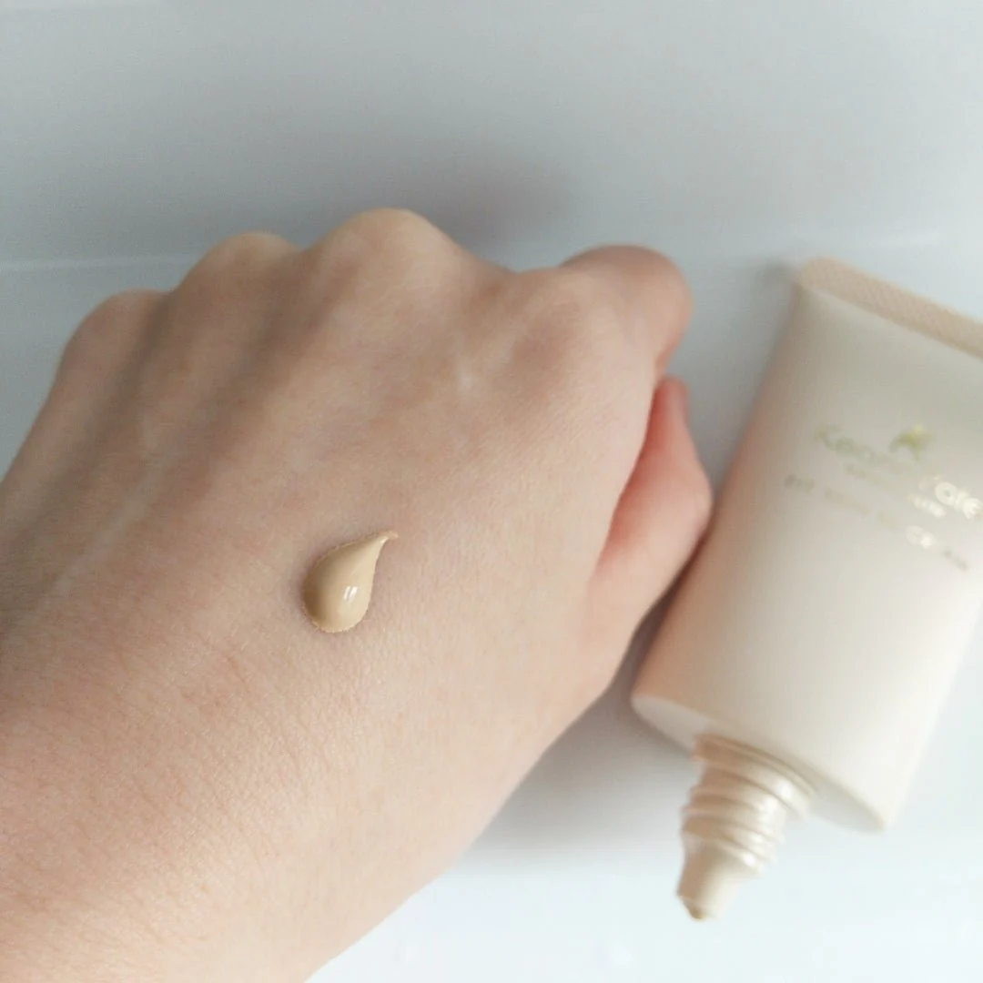 Sana Keana Pate Fit Skin BB Cream Light Natural Finish SPF50+ 30g - Image 4