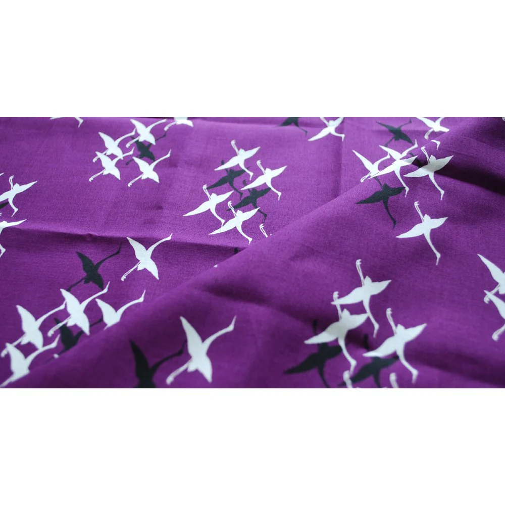 Seiran Furoshiki Flying Cranes Cotton Wrapping Cloth - Image 3