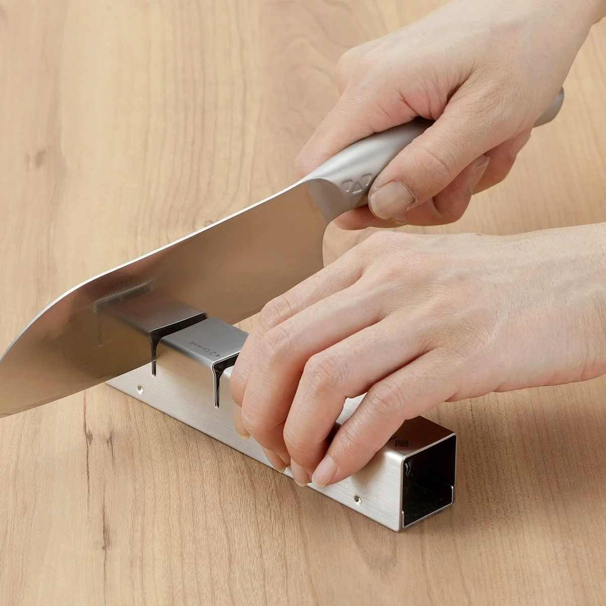 Shimomura Handheld Diamond and Ceramic Dual Kitchen Knife Sharpener - Image 2