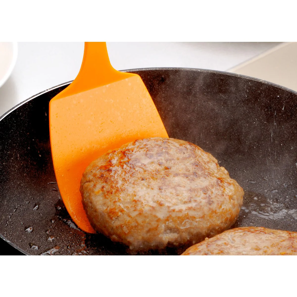Shimomura Heat-Resistant Flexible Kitchen Spatula Nylon Turner Orange - Image 3