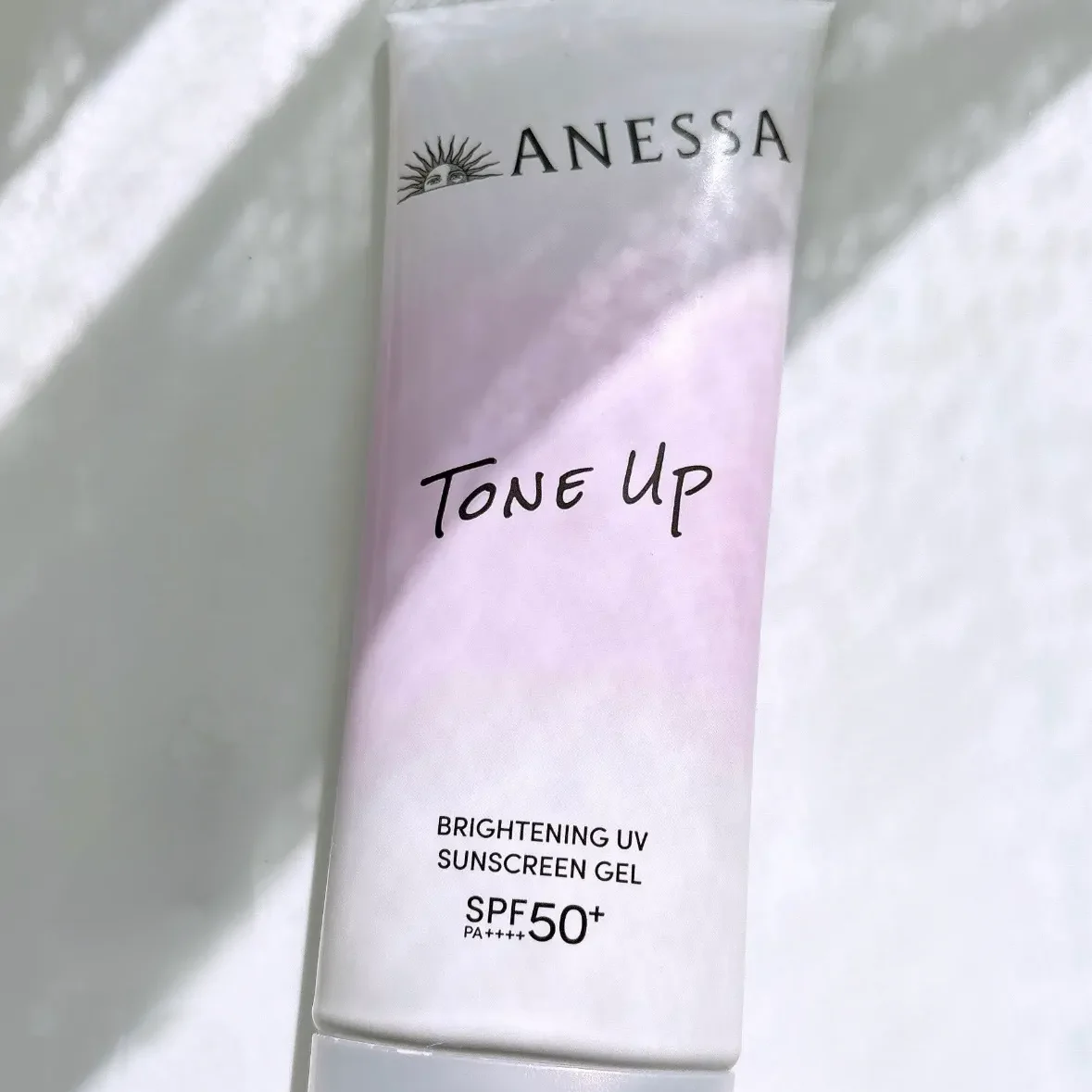 Anessa Skin Brightening UV Sunscreen Gel N SPF50+ PA++++ 90g - Image 5