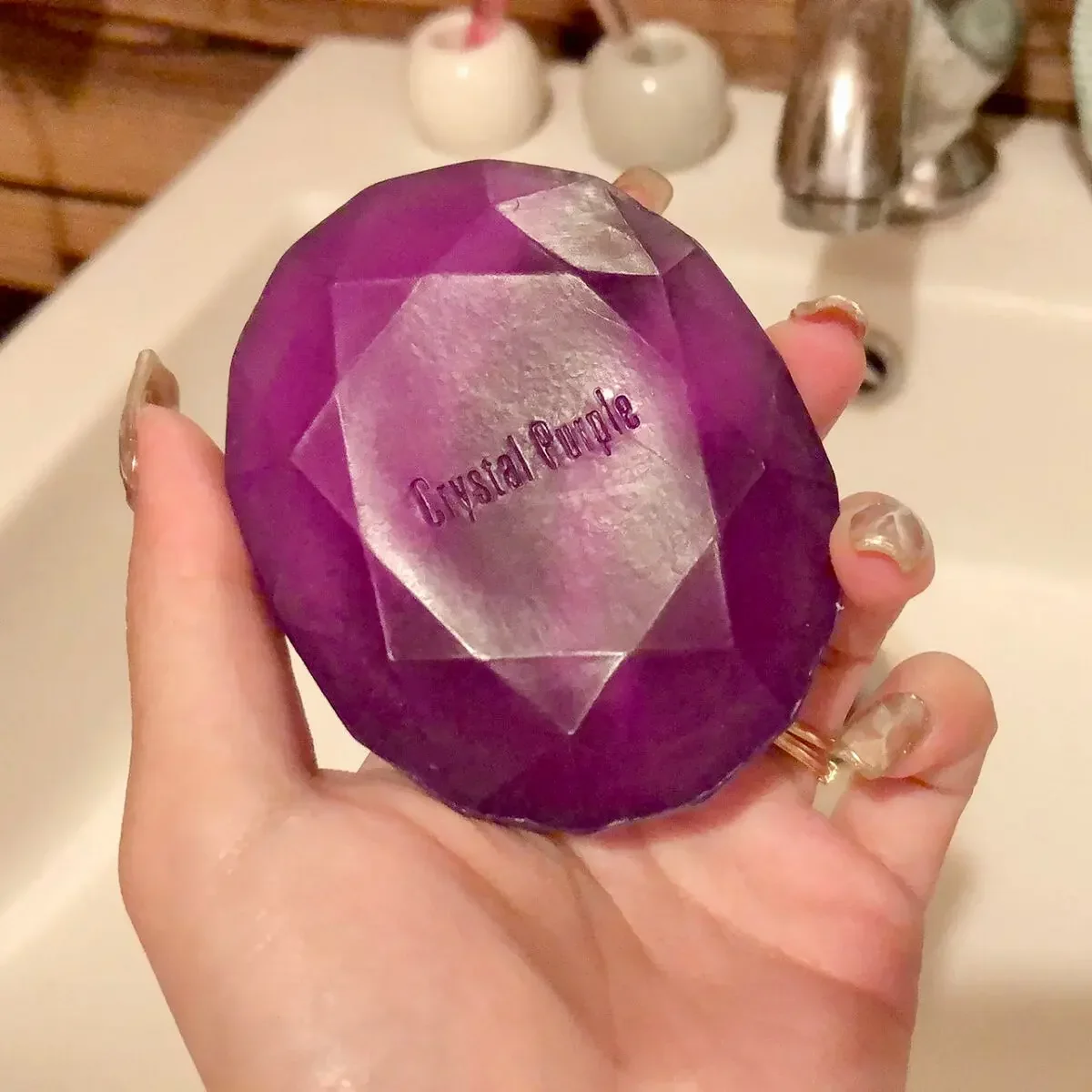 Shiseido Honey Cake Crystal Purple Transparent Facial Bar Soap 110g - Image 3