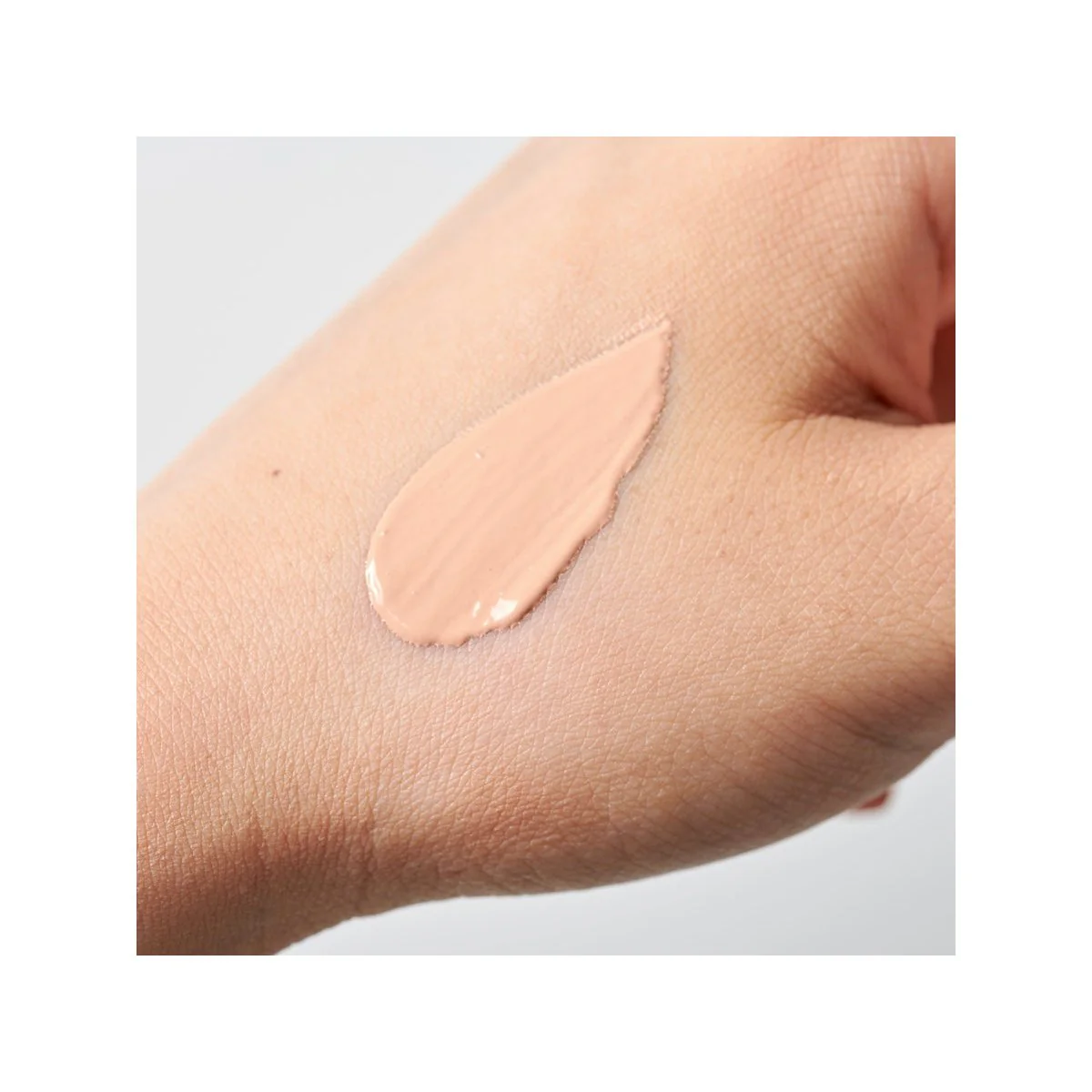 Majolica Majorca Milky Wrapping Foundation SPF30 30g - Image 5