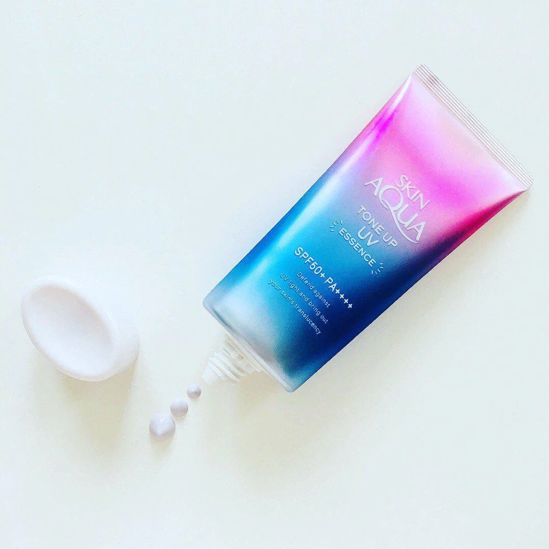 Skin Aqua Tone Up UV Essence Tinted Sunscreen Lavender SPF50+ 80g - Image 4