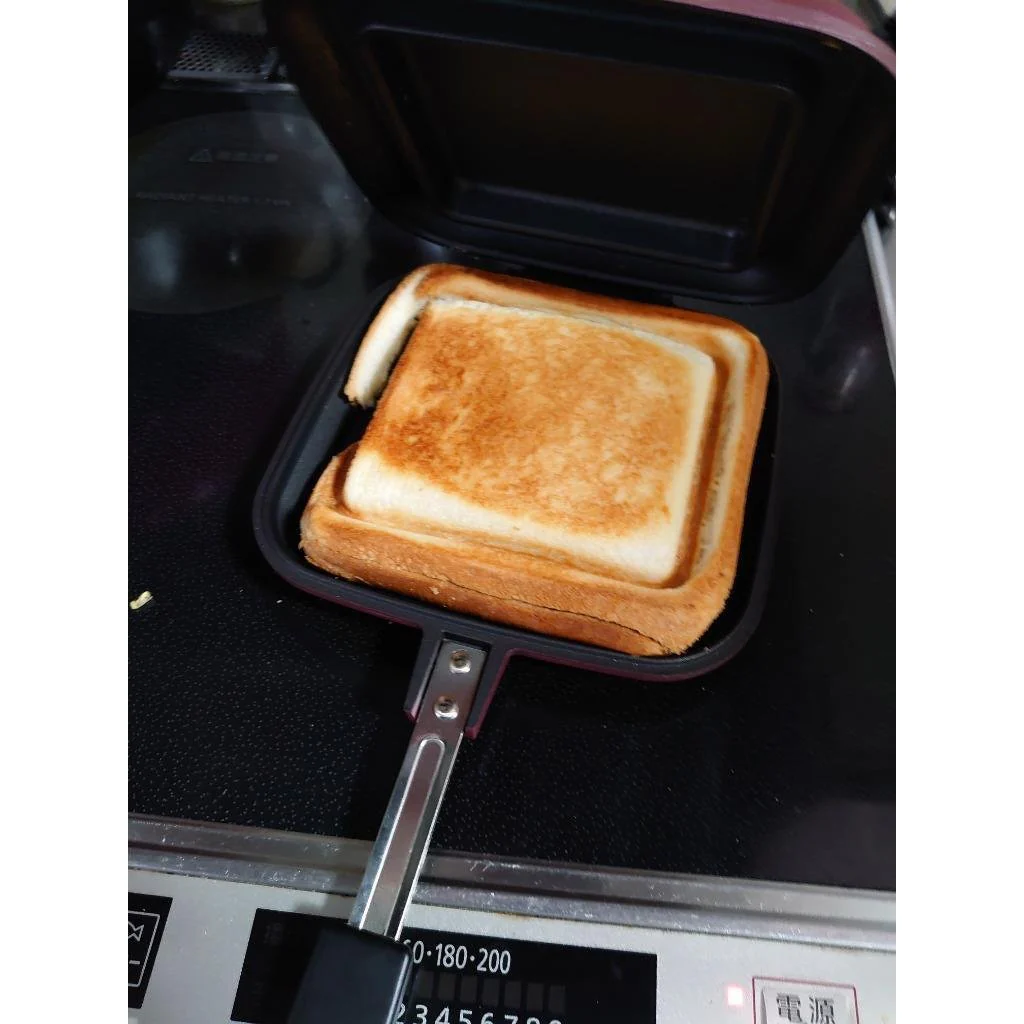 Sugiyama Metal Hot Sandwich Maker Smile Cooker DX Wine Color KS-2881 - Image 2