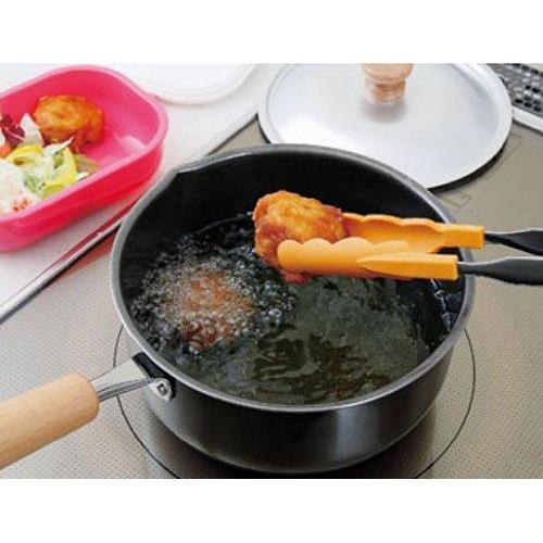 Summit One-Handle Iron Fry Pot with Lid Compact 16cm - Image 2