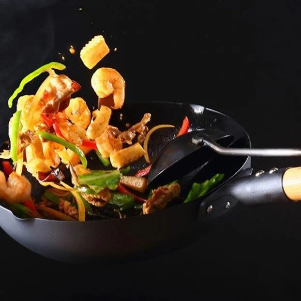 Takumi Magma Plate Non-Stick Iron Induction Wok With Wooden Handle 28cm - Image 2