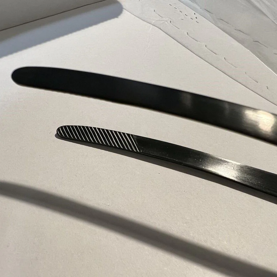 Todai Matte Black Stainless Steel Yakiniku BBQ Clever Tongs 240mm - Image 4