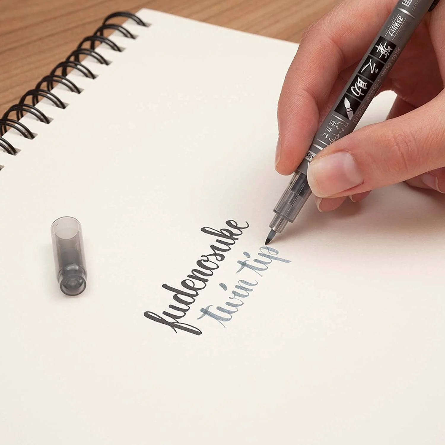 Tombow Fudenosuke Double-Sided Marker Water Based Calligraphy Pen - Image 4