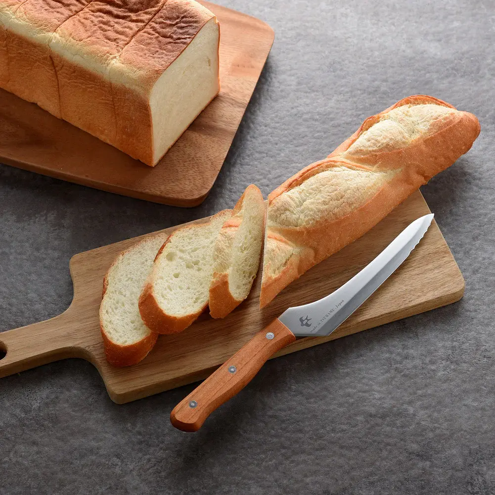 Tsubame Mini Bread Knife Wooden Handle Bread Slicer 31.5cm - Image 2