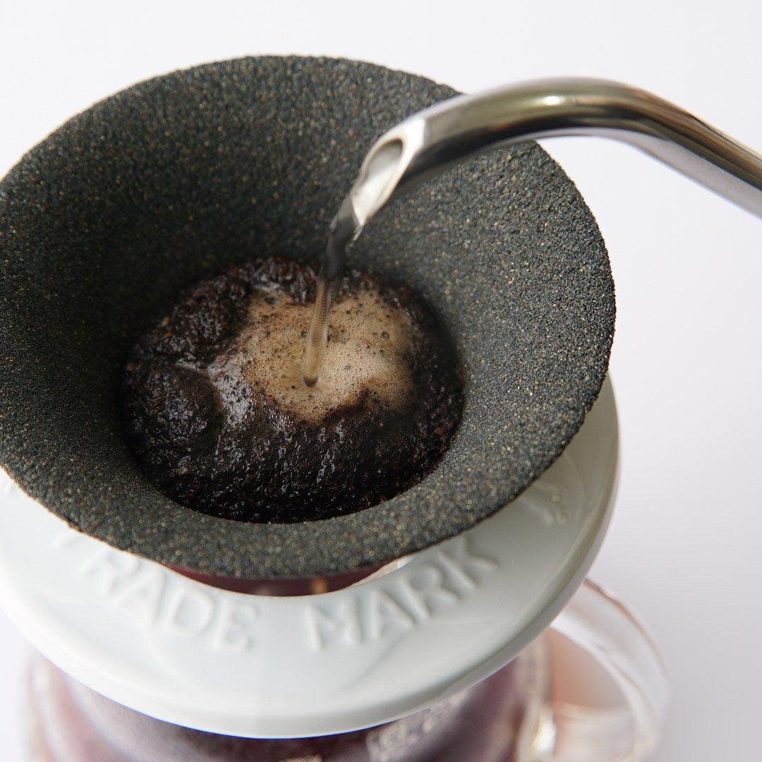 Tsuki Usagi Black & White Ceramic Coffee Dripper Filter Set - Image 2