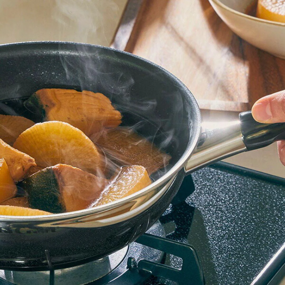 Vita Craft Carpenter Lightweight PFOA-Free Frying Pan - Image 2