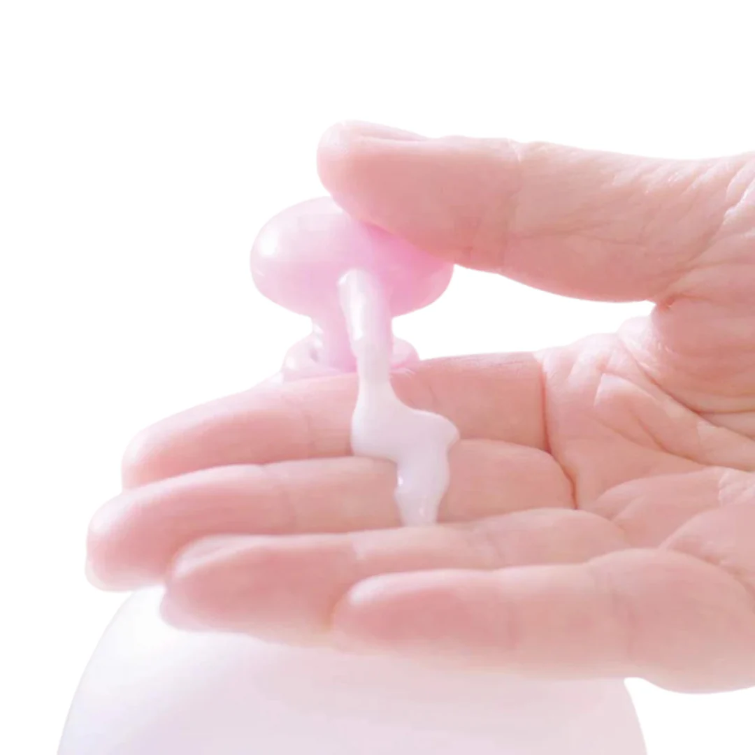 Wakodo Mirufuwa Baby Milk Lotion Gentle Hydrating 300ml Pump - Image 3
